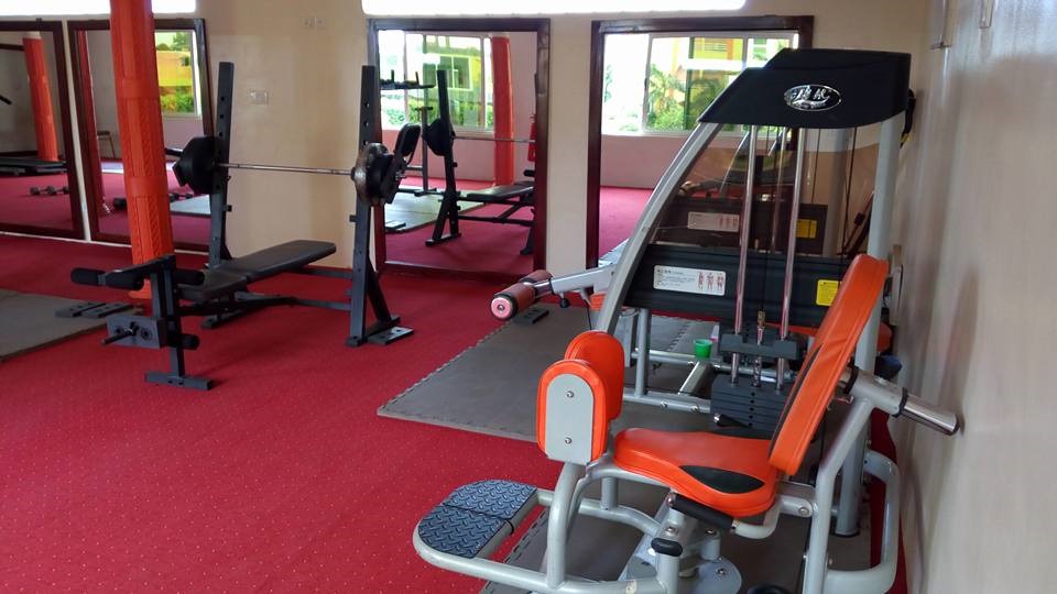 Gym & Tennis
